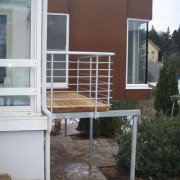 Planung und Umbau eines Kleingartenhauses in Hanglage